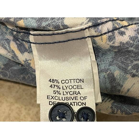 Johnnie O Polo Shirt Large L Floral Short Sleeve Hawaiian Aloha EUC $119 SOFT!! - Picture 4 of 5